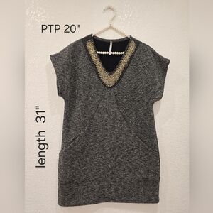Mini Dress-Tunic Beaded V-neck Gray Black